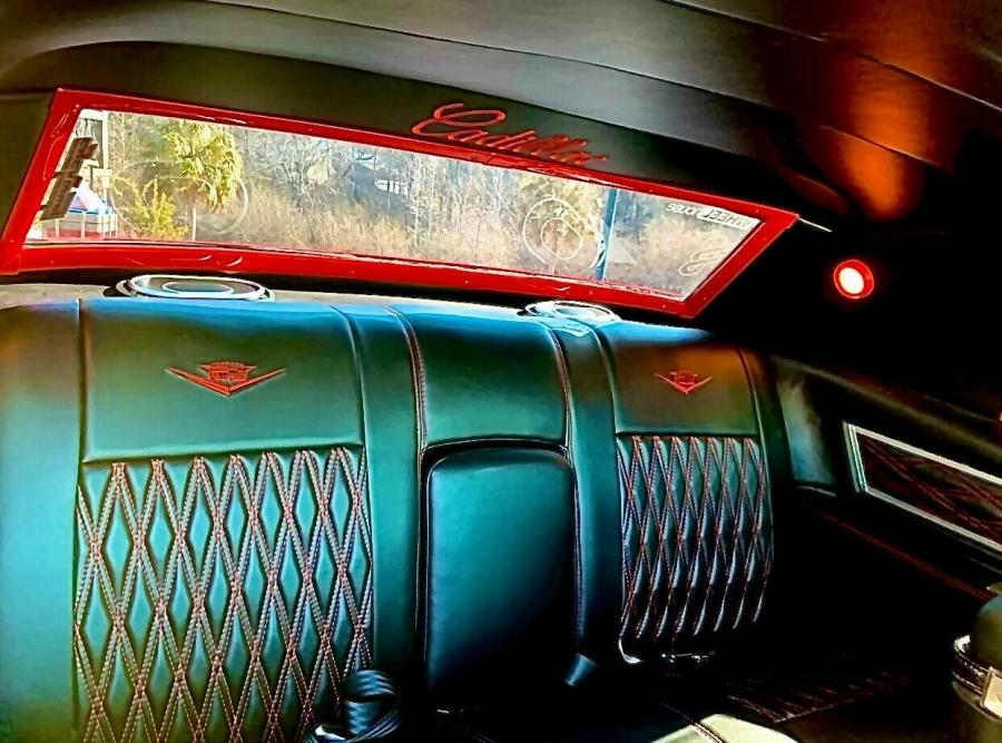 Интерьер Cadillac DeVille Coupe SEMA Show Car 2016 года  (фото 18 из 23)